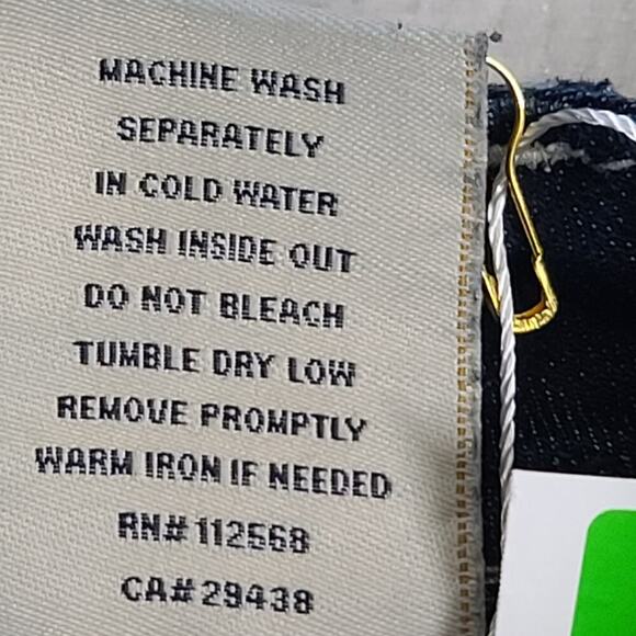 Miss Me signature cuffed capri women's jeans Size 27 Rodeo Bling Y2K Cowgirl - Picture 6 of 8